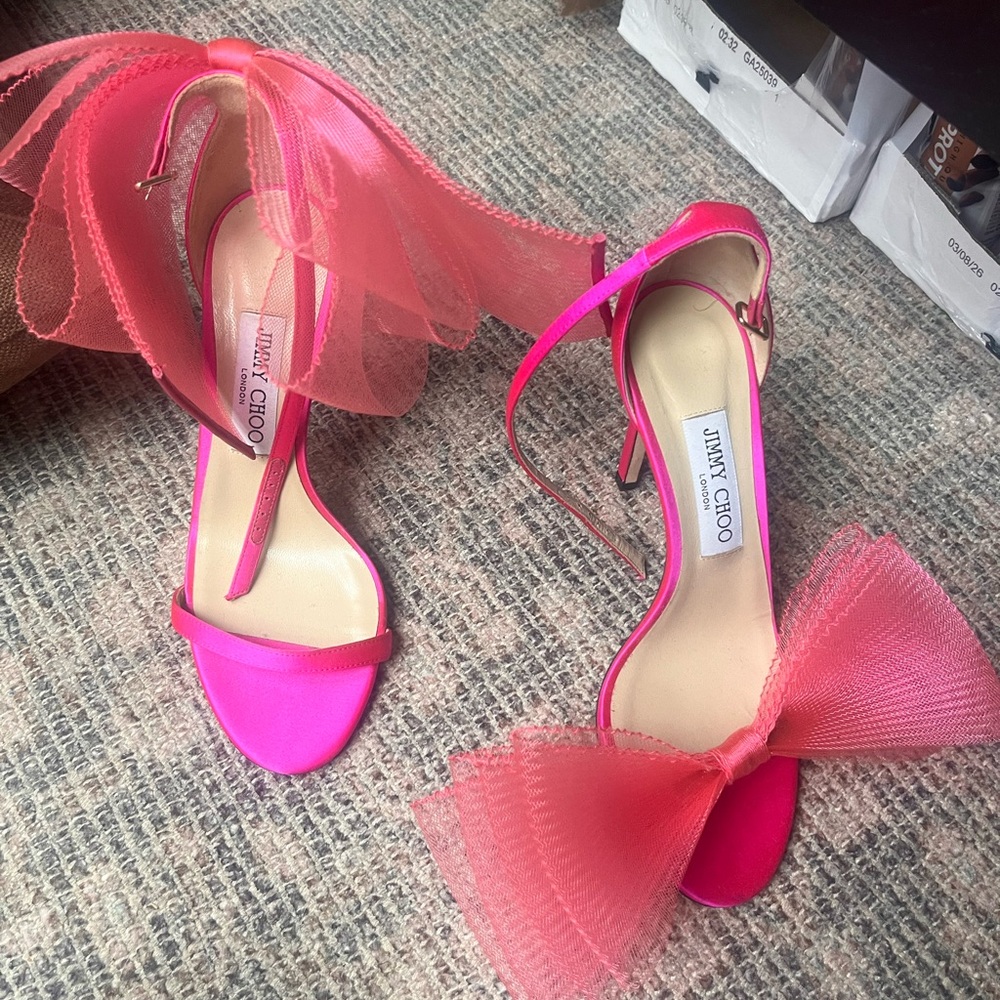 JIMMY CHOO AVELINE BOW HEELS - Picture 6 of 6